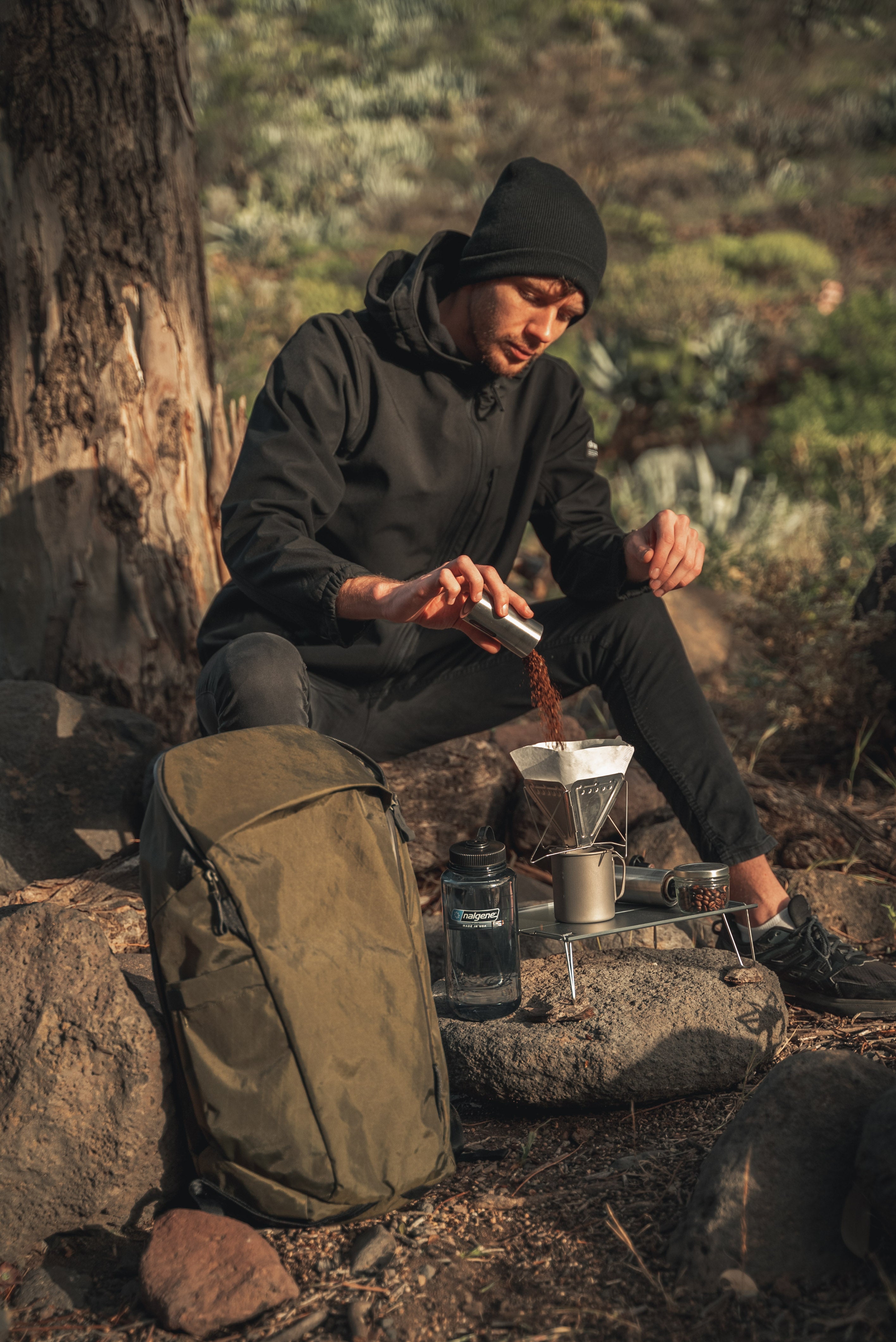 Daybreaker 2 | Lightweight 25L Backpack for EDC & Outdoor Travel