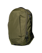 Max Backpack